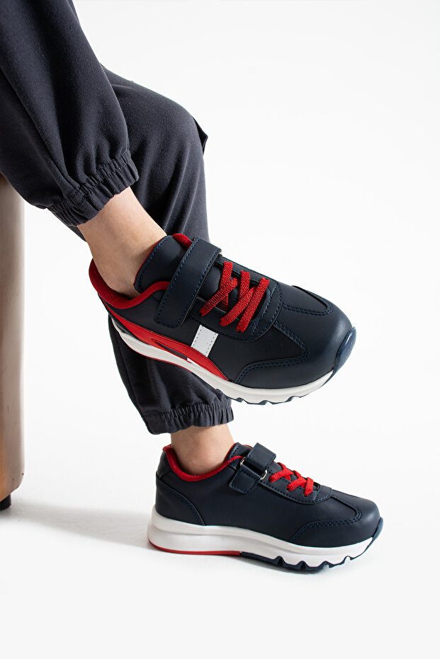 ÇOCUK SNEAKER SPOR AYAKKABI ORTOPEDİK TABAN NEFES ALABİLİR YAPI GÜNLÜK KULLANIMA UYGUN - 3