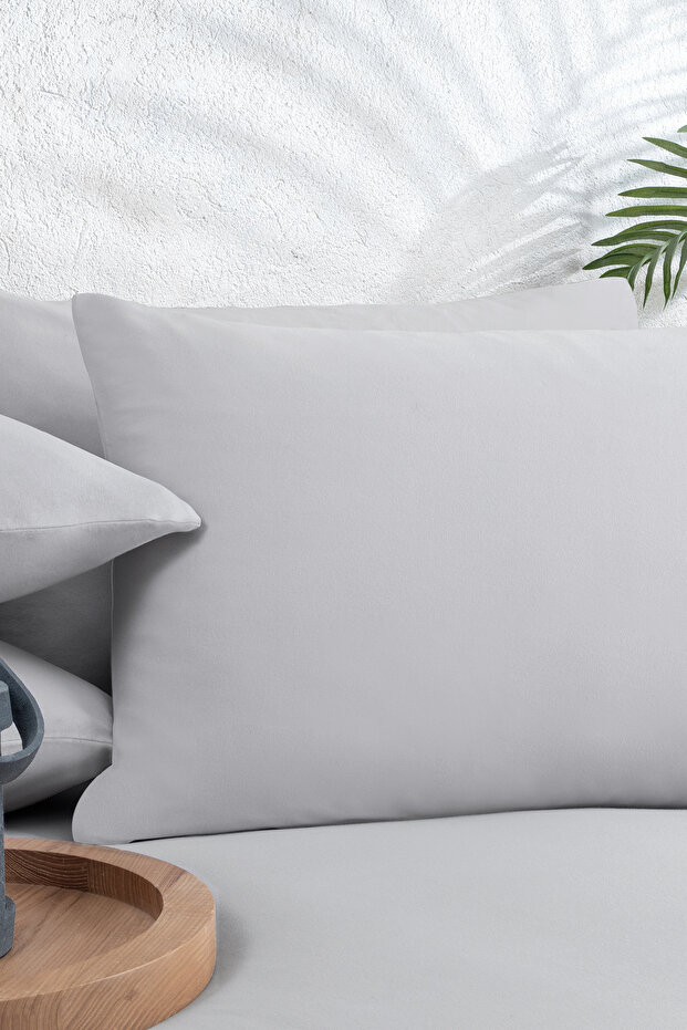 غطاء وسادة رمادي سوفتي مكون من قطعتين - 2