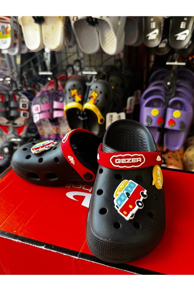Boy's New Season Quality Cross Comfortable Light Daily Slippers\Beach Slippers