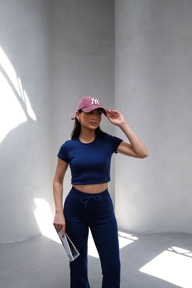 Kadın Lacivert Vücuda Oturan Esnek Örme Crop Tshirt ve İspanyol Paça Tayt Y2K Alt-Üst Takım - 3