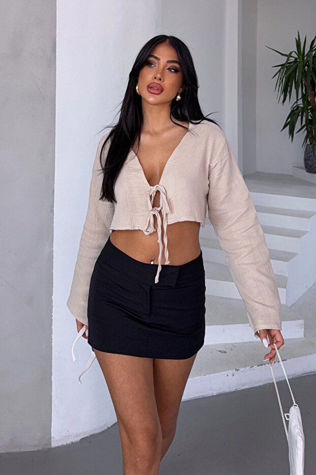 Women's Beige Tie-Up Crop Muslin Woven Blouse
