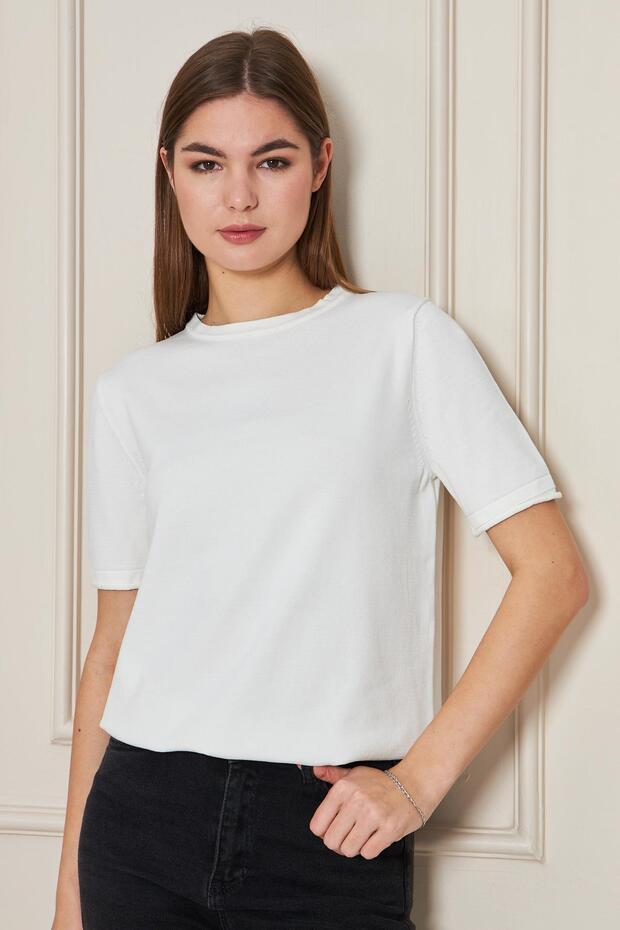 Women's Crew Neck Short Sleeve Knitwear Blouse Basic Blouse 25222 Ecru