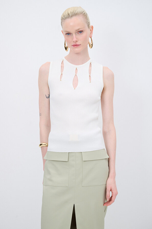 Damla Detaylı Triko Bluz - 4