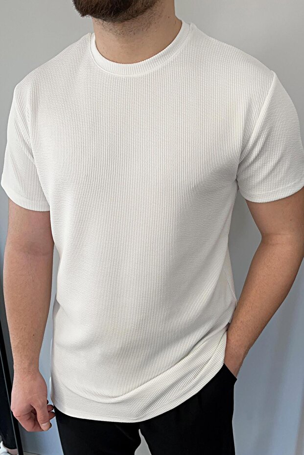 White Knitted Fabric Textured T-shirt