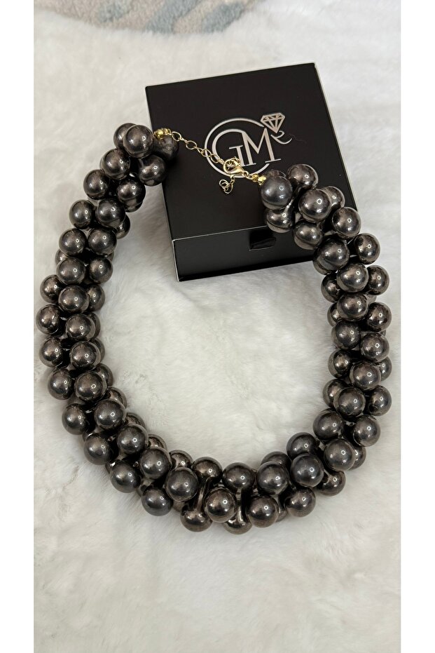 Anthracite Shiny Ball Detailed Chain Necklace Modern and Bold Style
