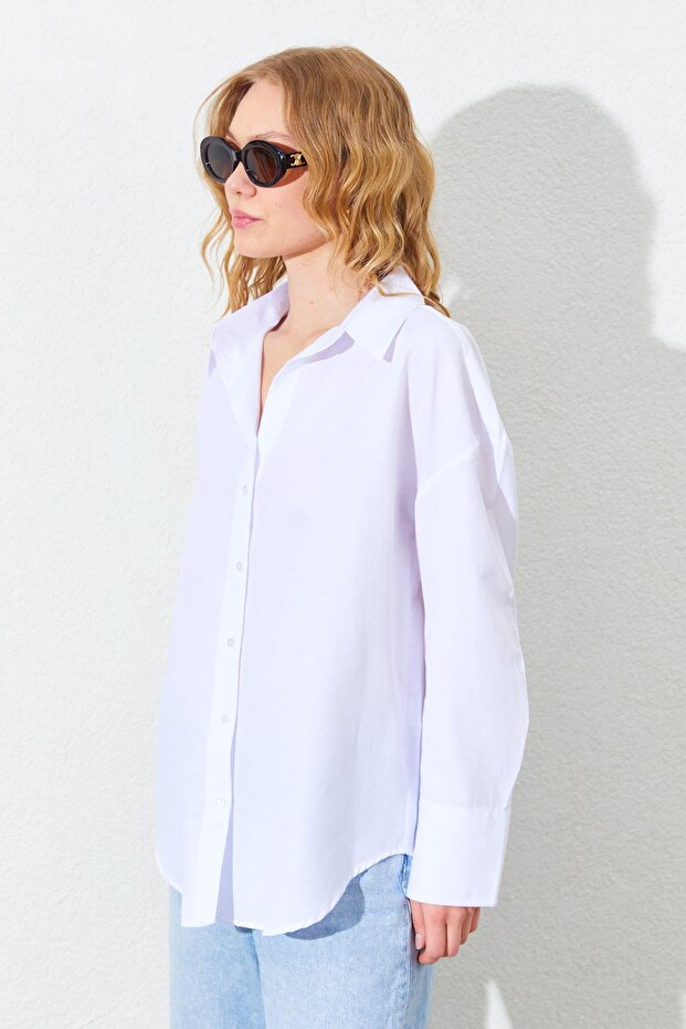 Kadın Beyaz Kalın Manşetli Basic Gömlek - 4