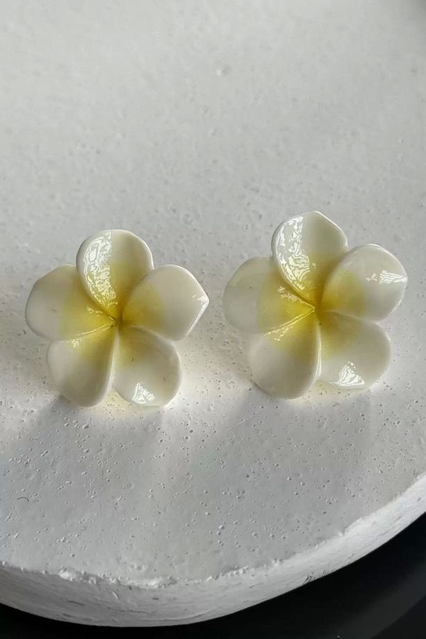 Açık Sarı Renk Lotus Küpe (Çift) - 2