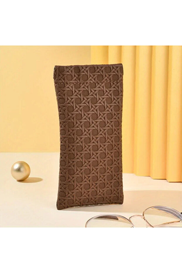Brown Portable Squeeze Top Sunglass Case - Leather Soft Sunglasses Case Easy To Use Eyeglasses Case
