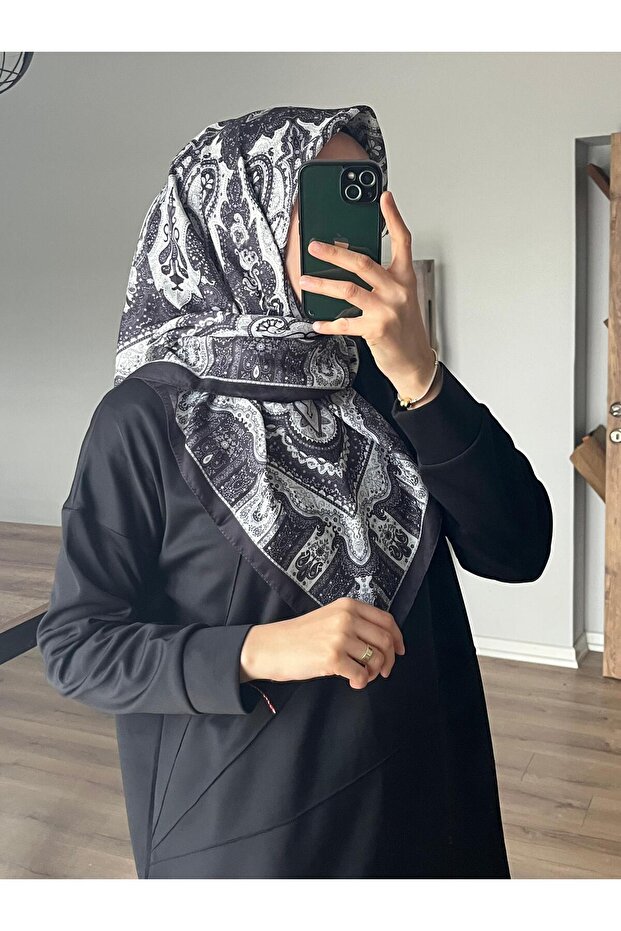 Ethnic Retro Pattern Soft Black Scarf