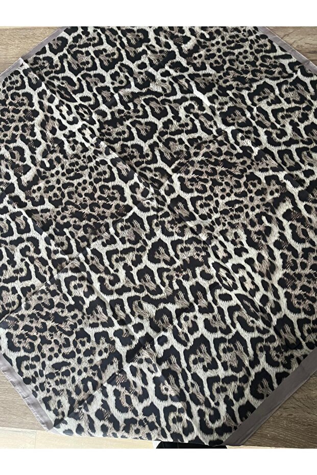Leopard Pattern Soft Beige Scarf - 5
