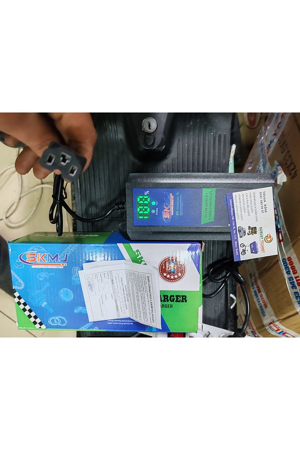 Vsm Dijital Ekran Devre Kesicilli Otomatik Kesicili Hızlı Şarj Aleti 48 Volt 4 Aklü Tüm Modellere - 5