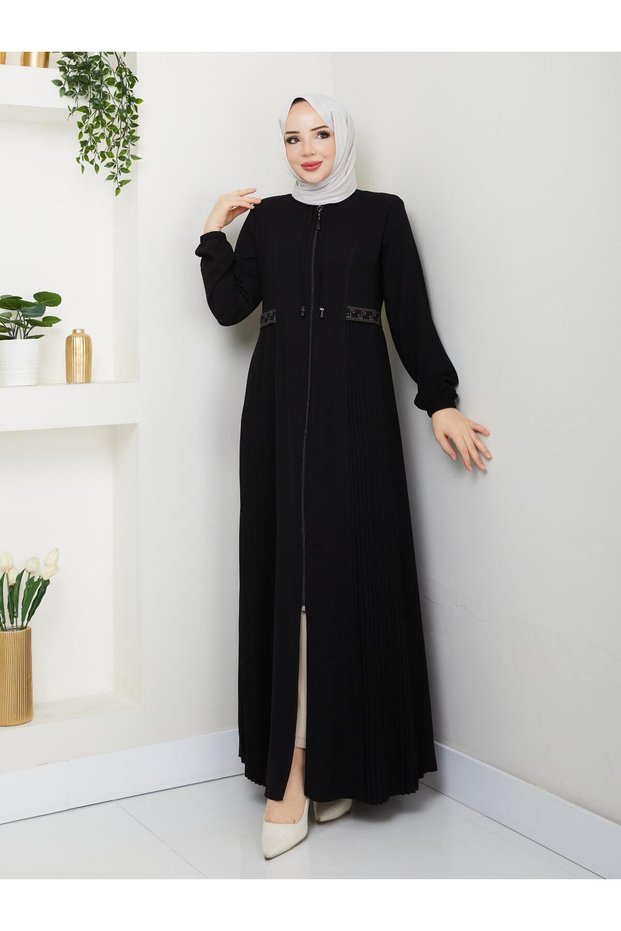 Half-Pleated Waist-Embroidered Full-Length Women’s Ferace