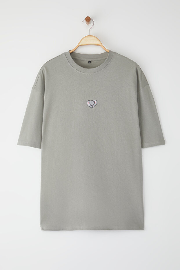Gri Oversize/Geniş Kesim Koala Nakışlı %100 Pamuklu T-Shirt TMNSS23TS00243 - 3