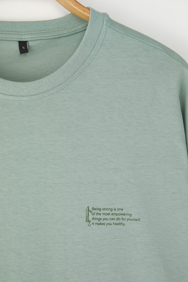 Koyu Mint Oversize %100 Pamuklu Bisiklet Yaka Minimal Yazı Baskılı Tok Kumaş T-shirt TMNSS23TS00084 - 7