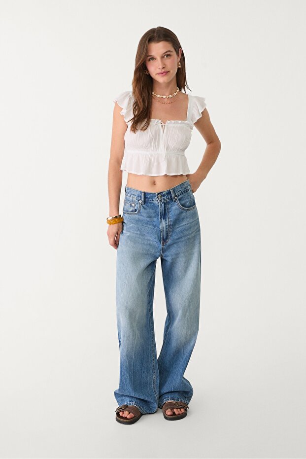 Dökümlü volanlı üst - 1