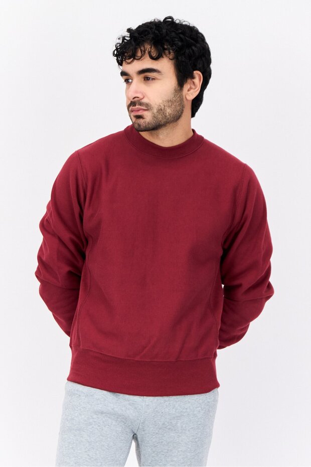 Men Sportswear Fit Long Sleeve Outdoor Sweatshirts, Maroon