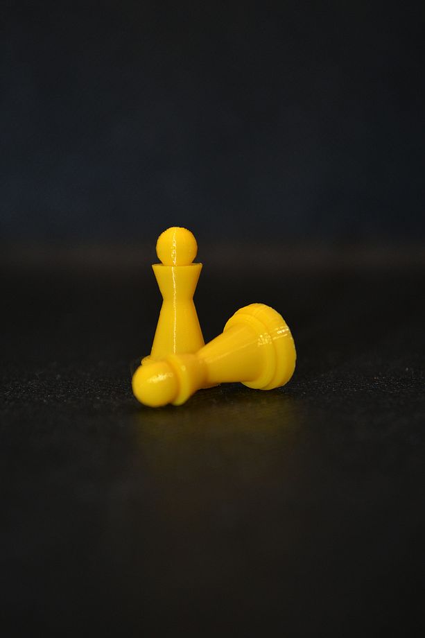 3D Çok Renkli Piyon Pawn ve Zar Seti 16 Piyon + 4 Adet 10mm Okey Oyun Zarı - Kızma Birader Ludo - 6