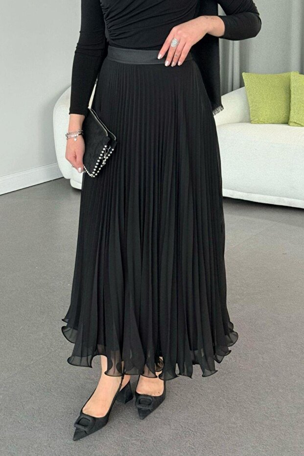 Piliseli Şifon Etek Siyah - 1