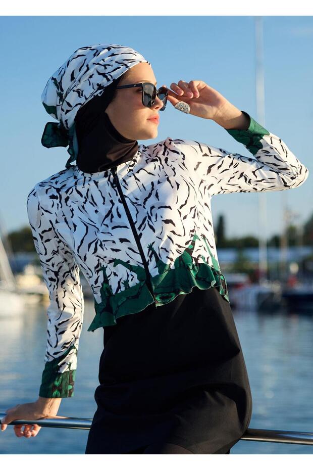 Hijab Swimsuit - Giraffe Design - 1