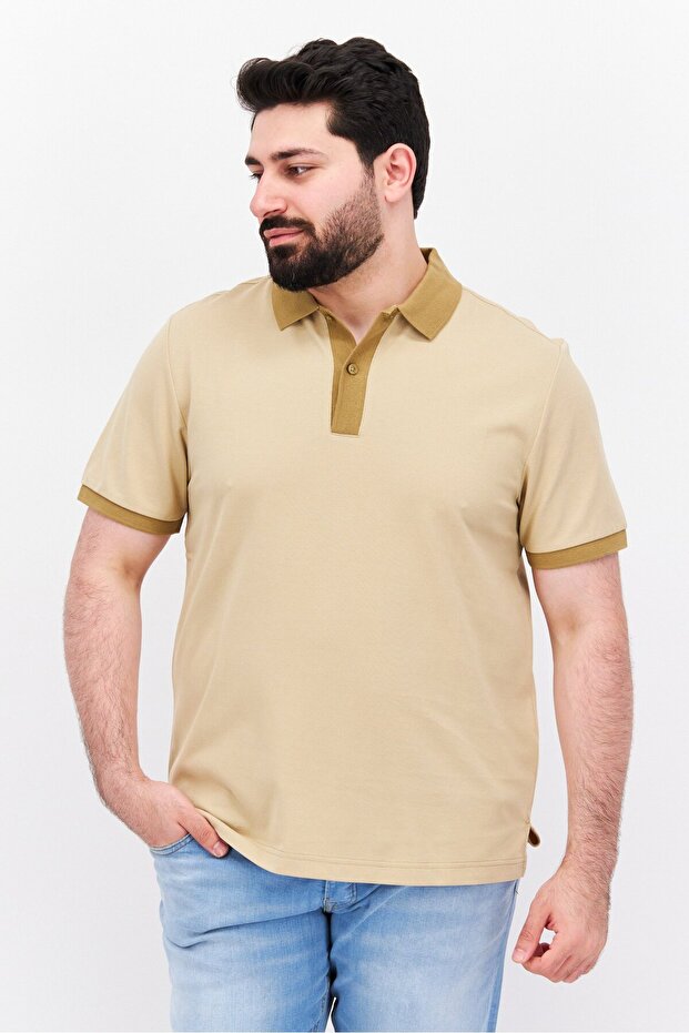 Men Regular Fit Plain Short Sleeve Polo Shirt, Khaki