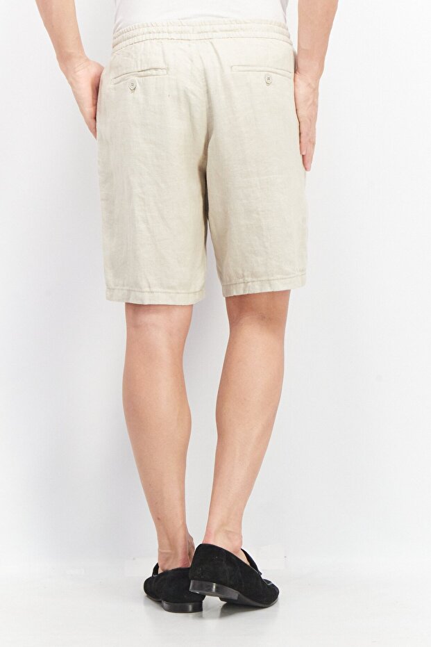 شورت رجالي أساسي برباط منسوج وجيوب جانبية، لون بيج - 2