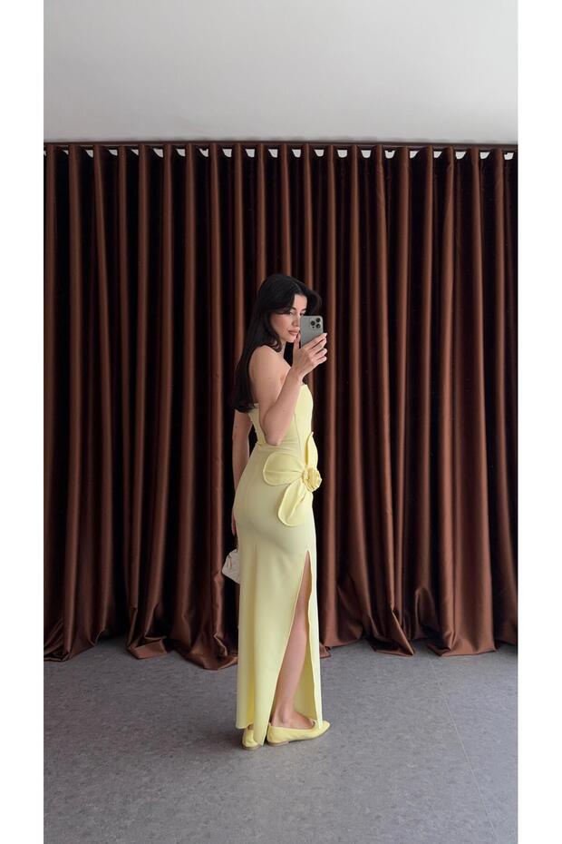 Çiçekli Sarı Elbise - 2