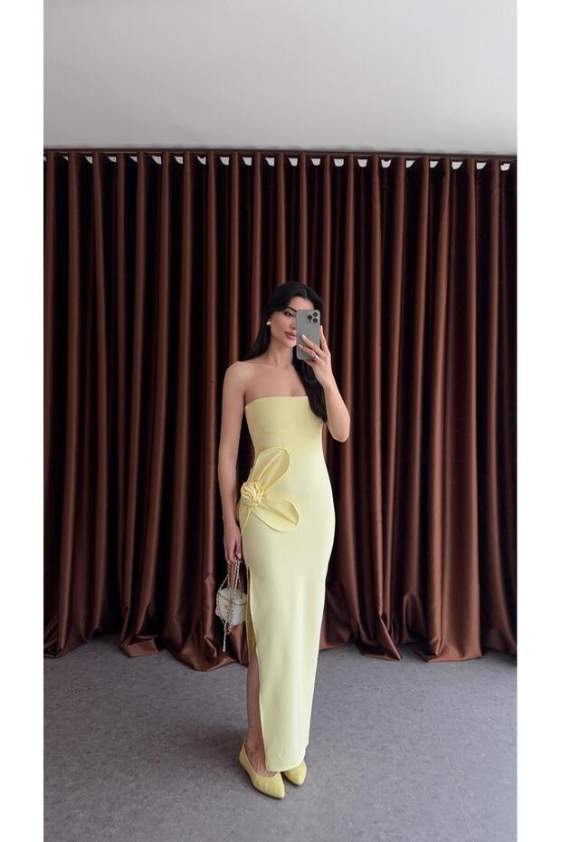 Çiçekli Sarı Elbise - 1