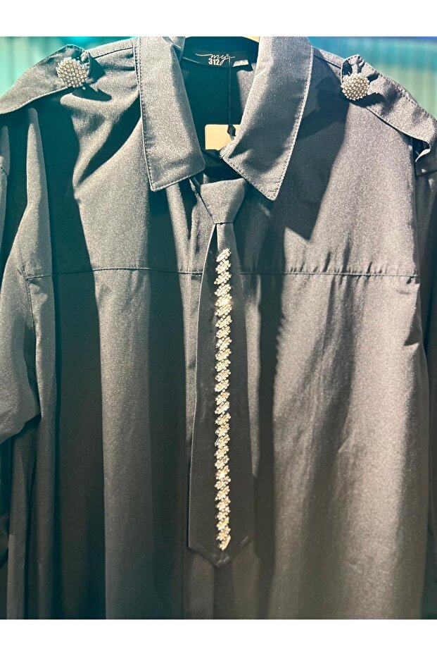 TAŞ DETAYLI KRAVATLI GÖMLEK - 3