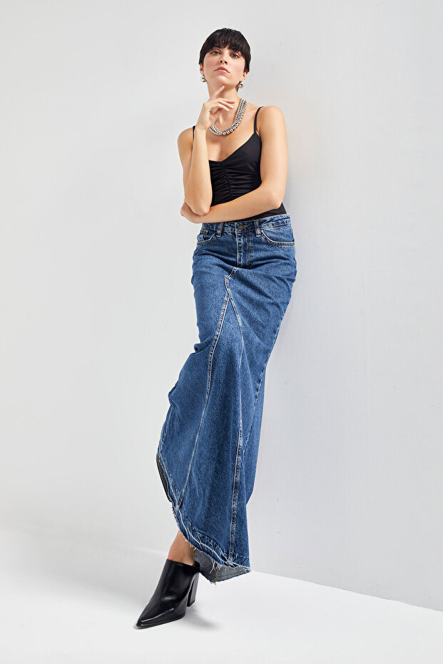 Kadın Mavi Renk Maxi Boy Denim Etek - 5
