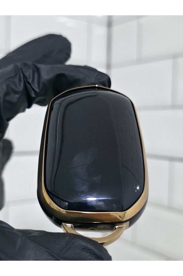 Togg T10x 3 Tuşlu Smart Nano Koruma Anahtar Kılıfı Siyah Gold Altın Renk Yüksek Kalite - 4