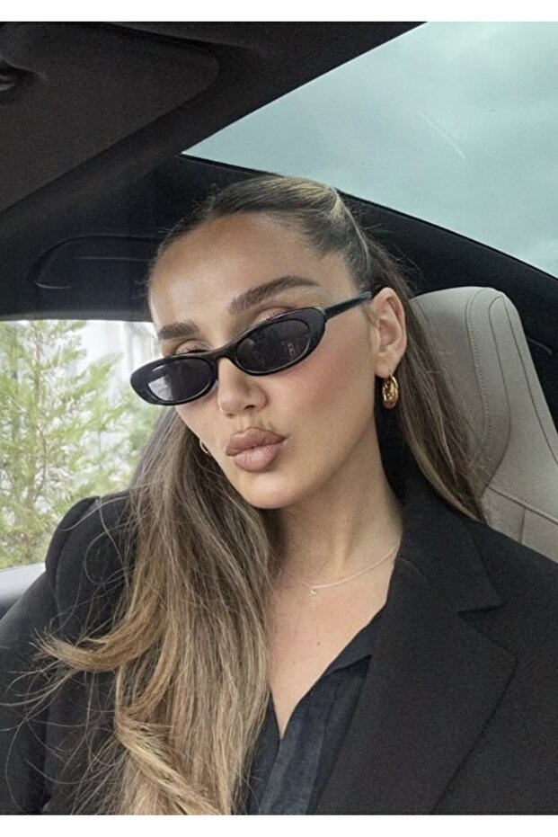 النظارات الشمسية النسائية الرجعية السوداء