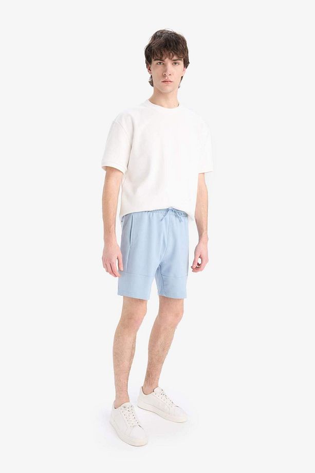 Slim Fit Dar Kesim Dar Paça Basic Düz Şort B8674AX25SP - 3