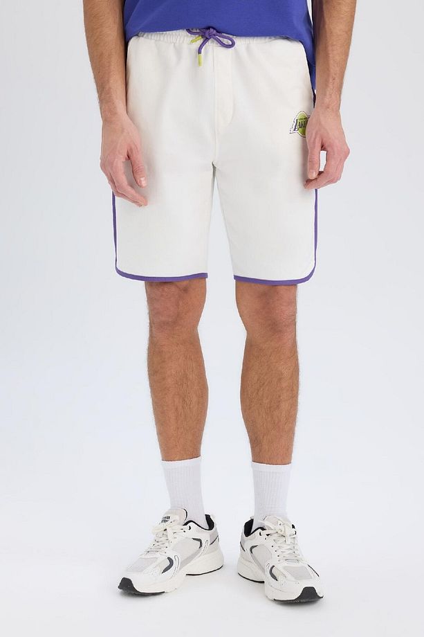 DeFactoFit NBA Los Angeles Lakers Standart Fit Kısa Paça Şort W9811AZ25SP - 1
