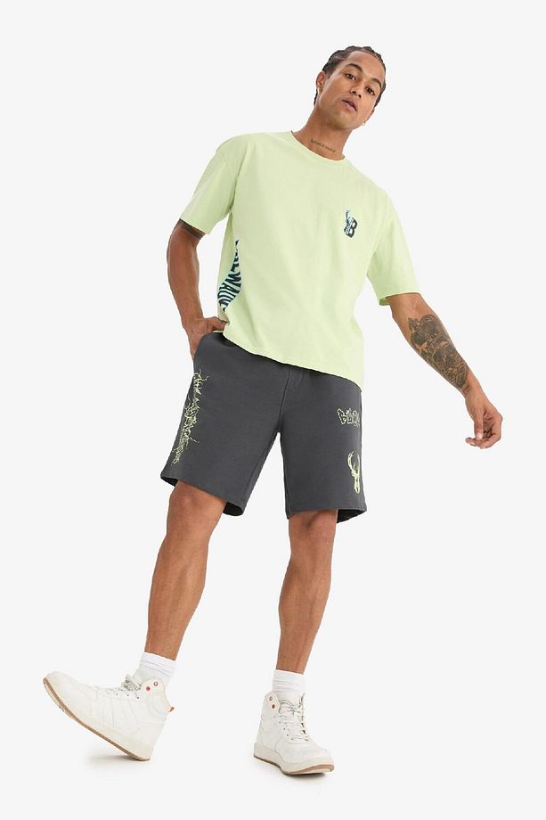 DeFactoFit NBA Milwaukee Bucks Standart Fit Kısa Paça Şort E0211AX25SP - 4