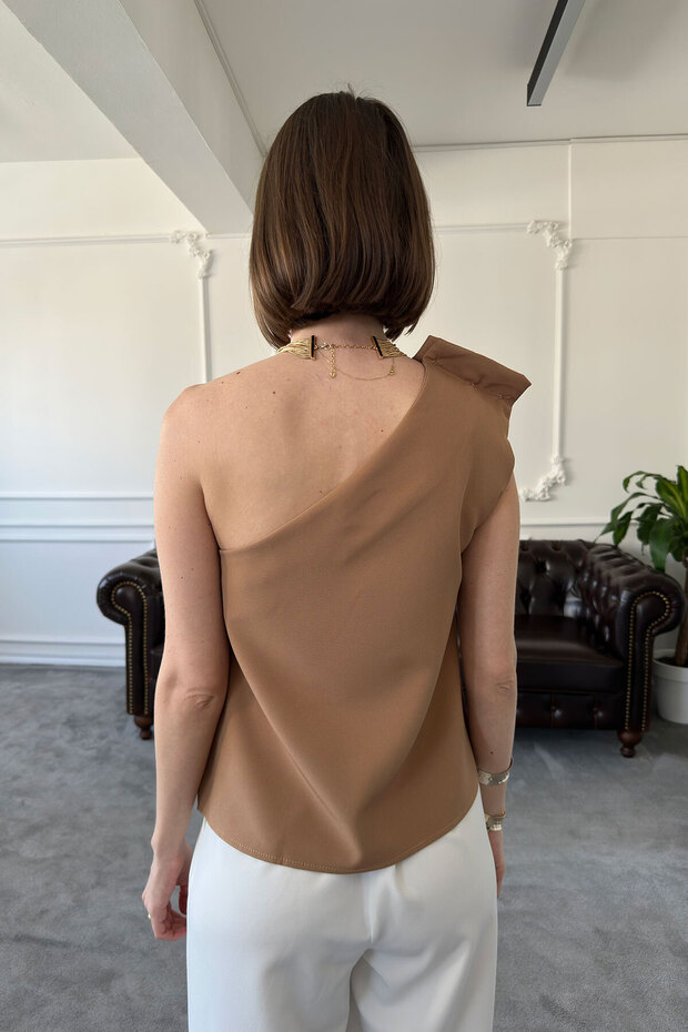 بلوزة تيبوتو - كتف واحد من الجمل - 5