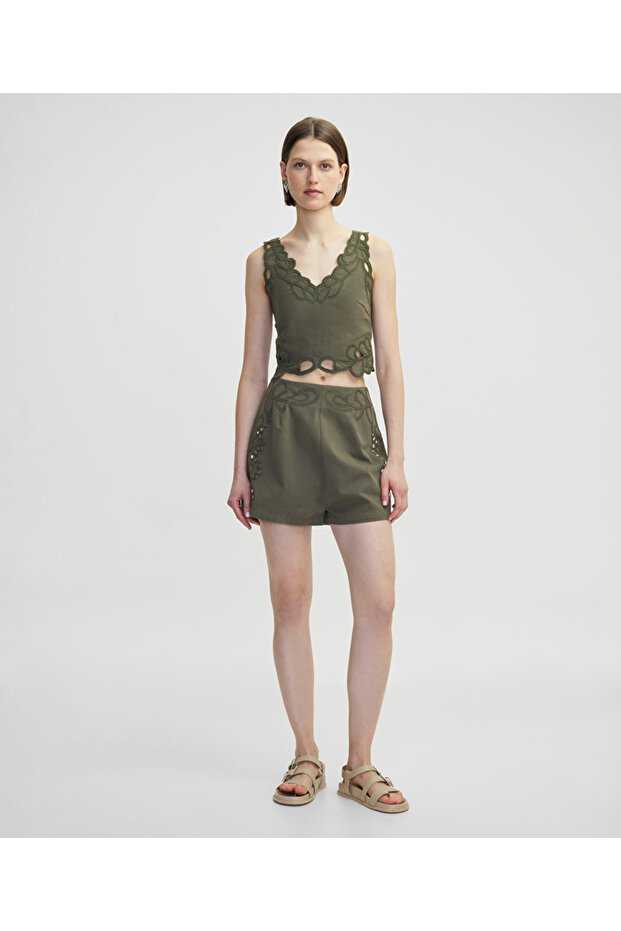 Nakışlı cutout bluz - 5