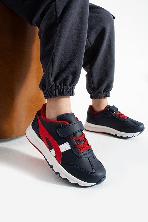 ÇOCUK SNEAKER SPOR AYAKKABI ORTOPEDİK TABAN NEFES ALABİLİR YAPI GÜNLÜK KULLANIMA UYGUN - 1