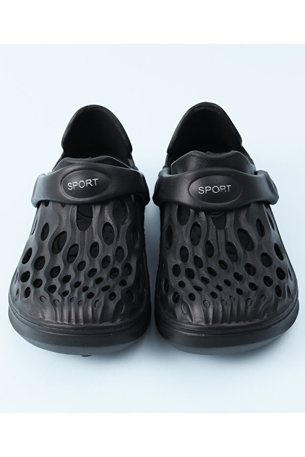 SAPS Solid Back Strap Closure Clogs - Black - 1