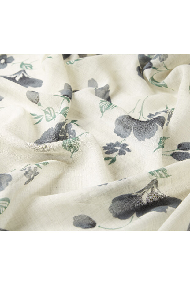 Krem Akasma Desenli Yün İpek Şal - 2