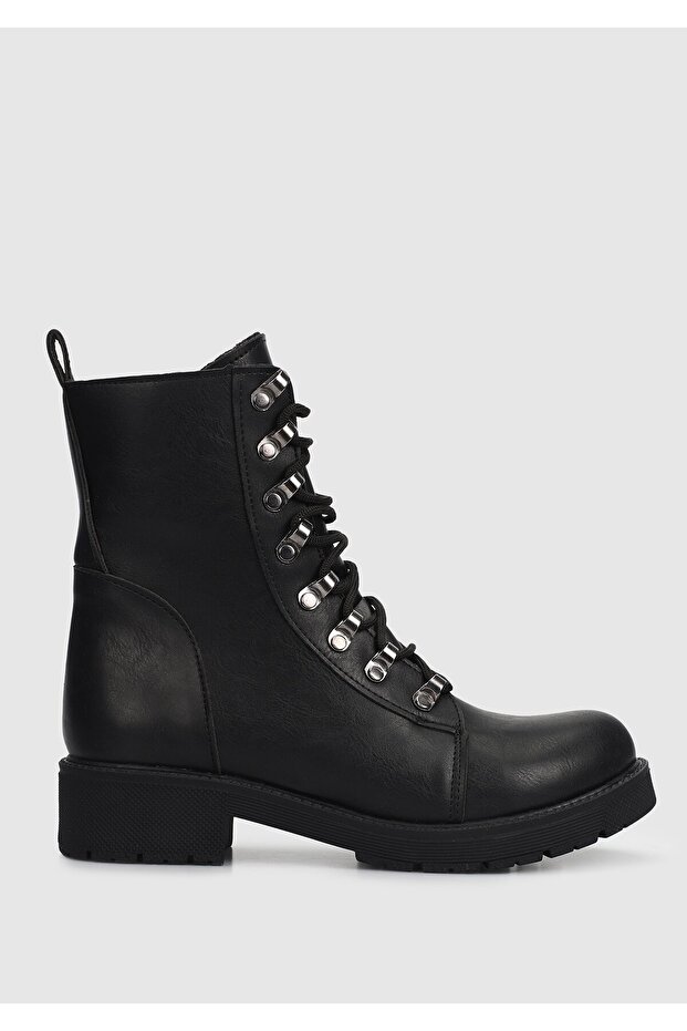 Siyah Kadın Bot - 1