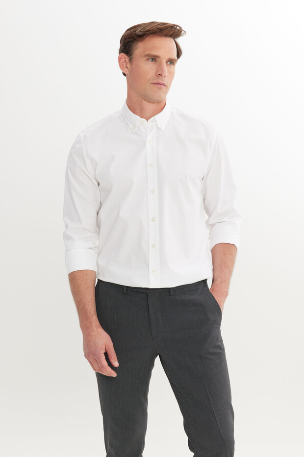Men's White 100% Cotton Tailored Slim Fit Slim Fit Buttoned Collar Shirt