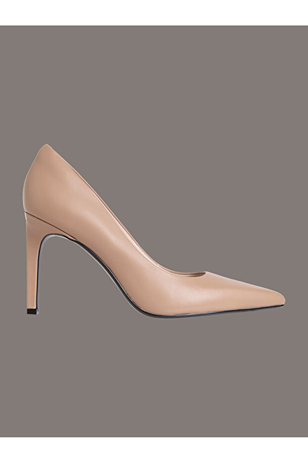 High Heel Pumps - 1