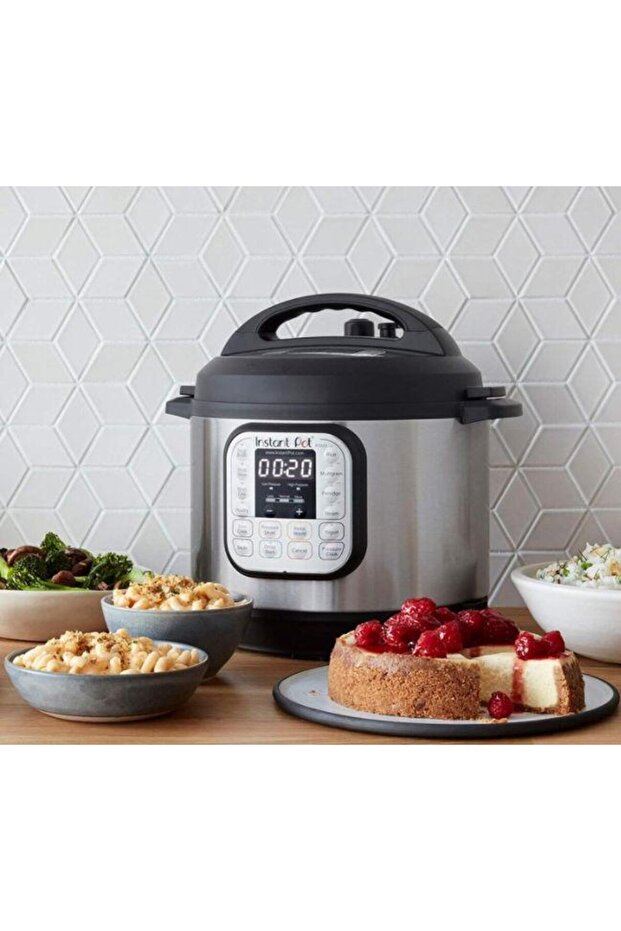 Instant Pot Duo 6 Multicooker, 1000 W, 14 preset programs, 5.7 L, Removable lid, Manual function - 6