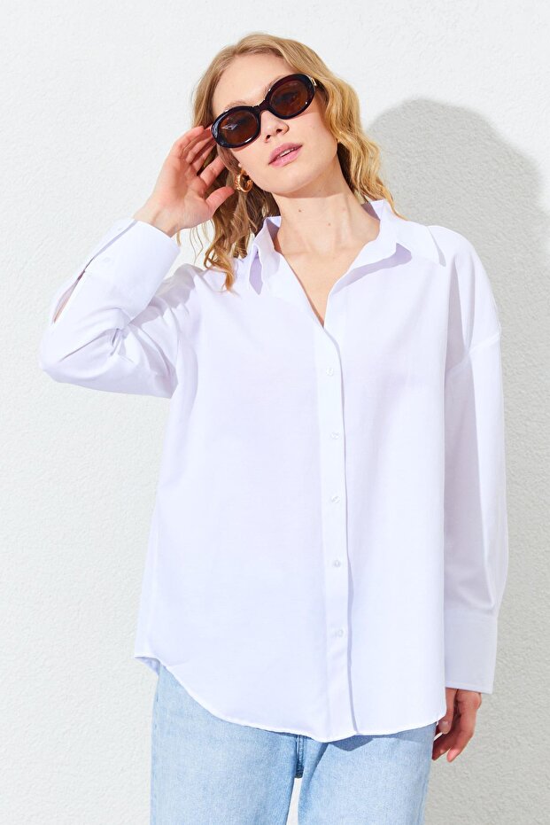 Kadın Beyaz Kalın Manşetli Basic Gömlek - 1
