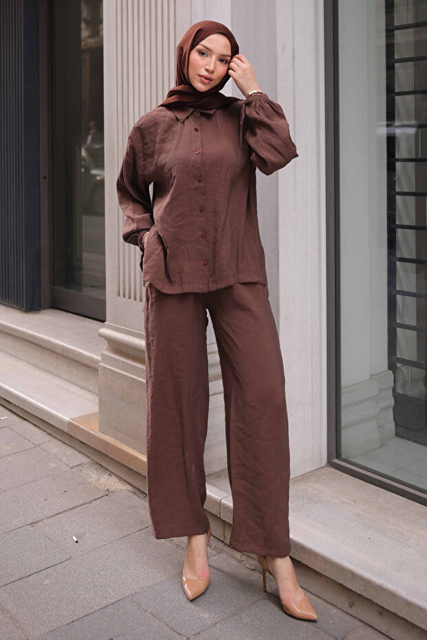 Brown Slit Tunic Trousers Suit
