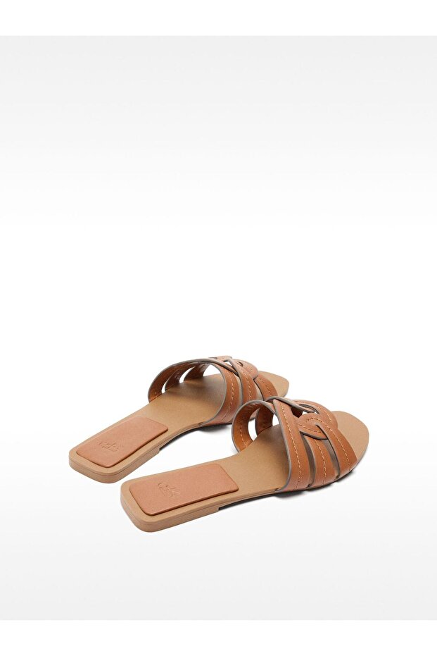 Çapraz Bantlı Düz Sandalet - 4