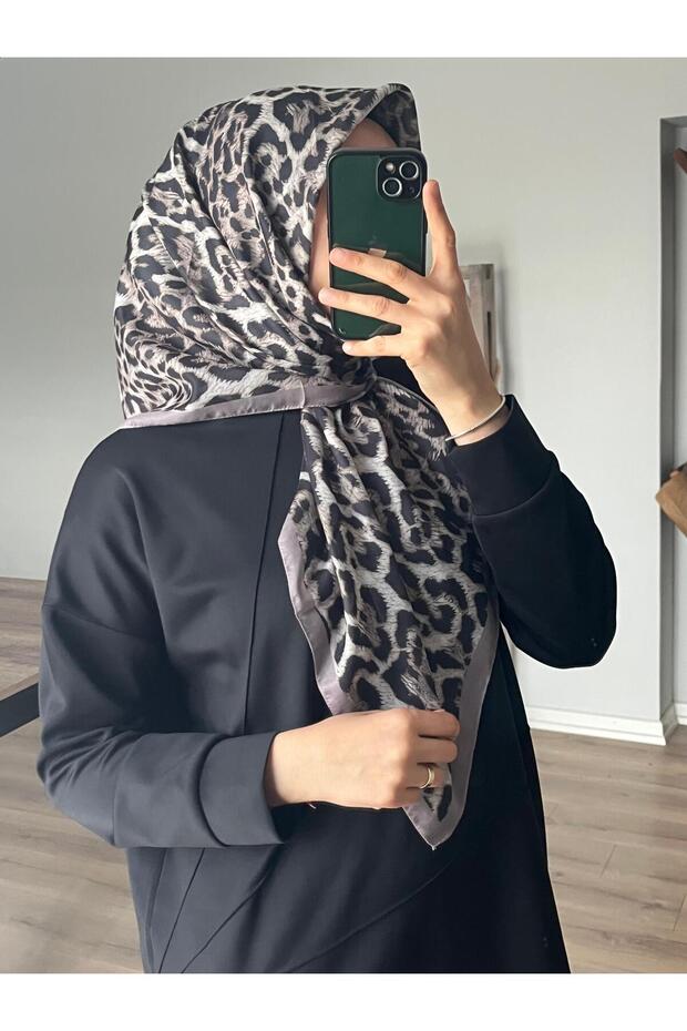 Leopard Pattern Soft Beige Scarf - 3