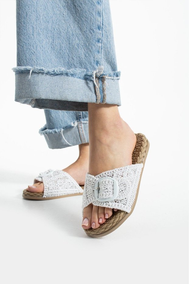 Women's Buckle Detailed Straw House Slippers Outdoor Slippers
