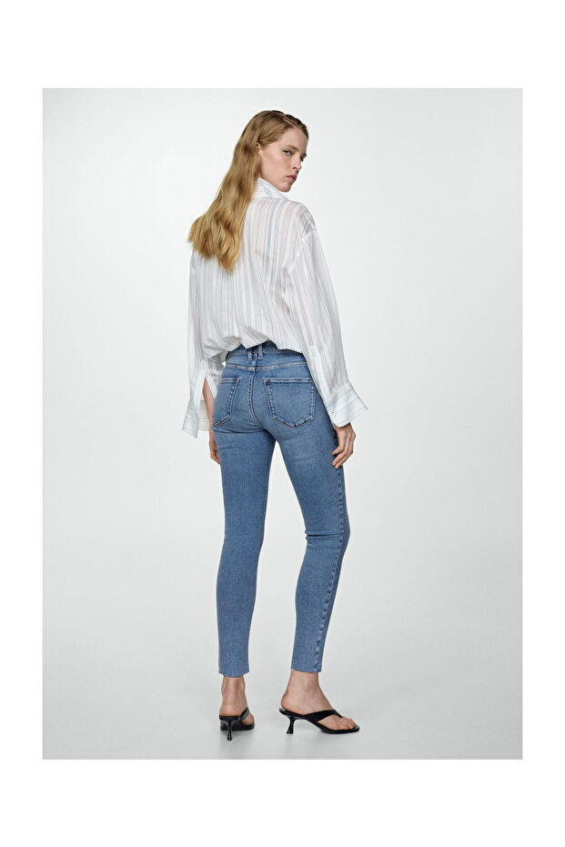 Обтягуючі укорочені джинси - 11