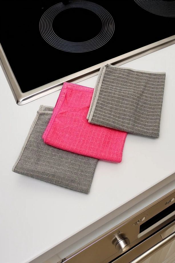 3 Adet Mikrofiber Bez(1ADET MUTFAK,1ADET ZOR KİR,1 ADET CAM) - 3